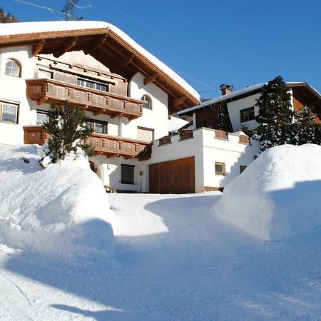 Apartment Maierhof Flirsch Exterior photo
